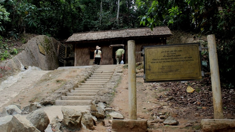 TOUR VỀ NGUỒN: HÀ NỘI - SƠN LA - ĐIỆN BIÊN - MỘC CHÂU (3N2Đ) - Ảnh 4